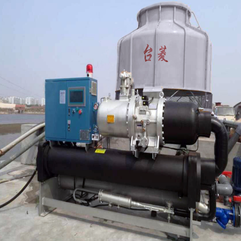 Circulating water cooling tower of chiller system equipment